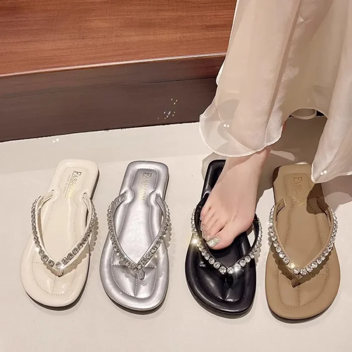 Beach flip-flops women wear high-grade summer new flat-bottomed non-slip holiday online celebrity toe sandals. - Image 4