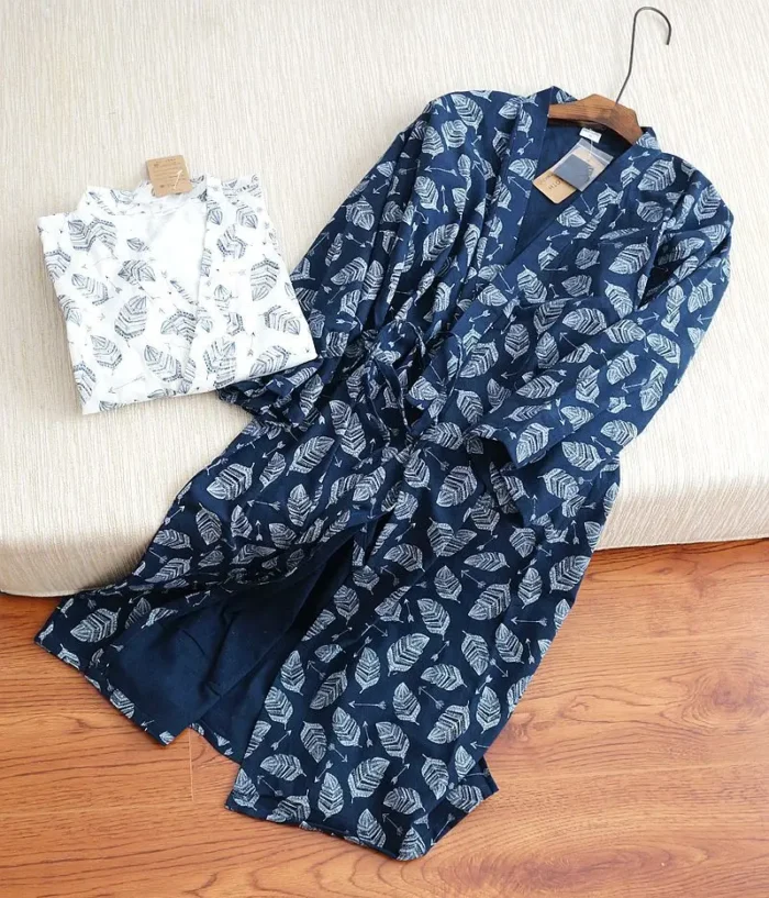 2025 New Men's 100% Cotton Gauze Cotton Robe Loose Thin Yukata Japanese Kimono Pajamas Men's Hooded Robe V-Neck Pajamas Bathrobe - Image 2