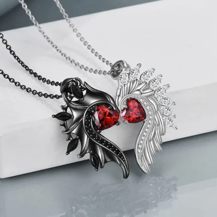 Punk Angel Wings Necklace for Man Woman Aesthetics Gothic Jewelry Retro Trend Pendant Necklace for Teen Cool Wings Couple Gift