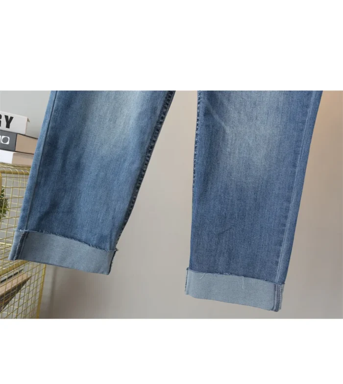 Women Plus Size Cropped Jeans Capris Stretch High Waist Destroyed Denim Pants Fashion US30 EU60 2X 3X 4X - Image 4
