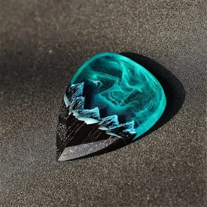 Epoxy Resin Guitar Picks Northern Lights Necklace Guitar Pick Plectrums Creative Pendant Gifts for Music Lovers Men Women - Image 1
